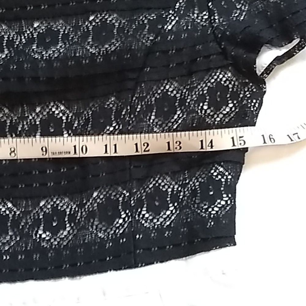 Dress - Picture 6 of 7